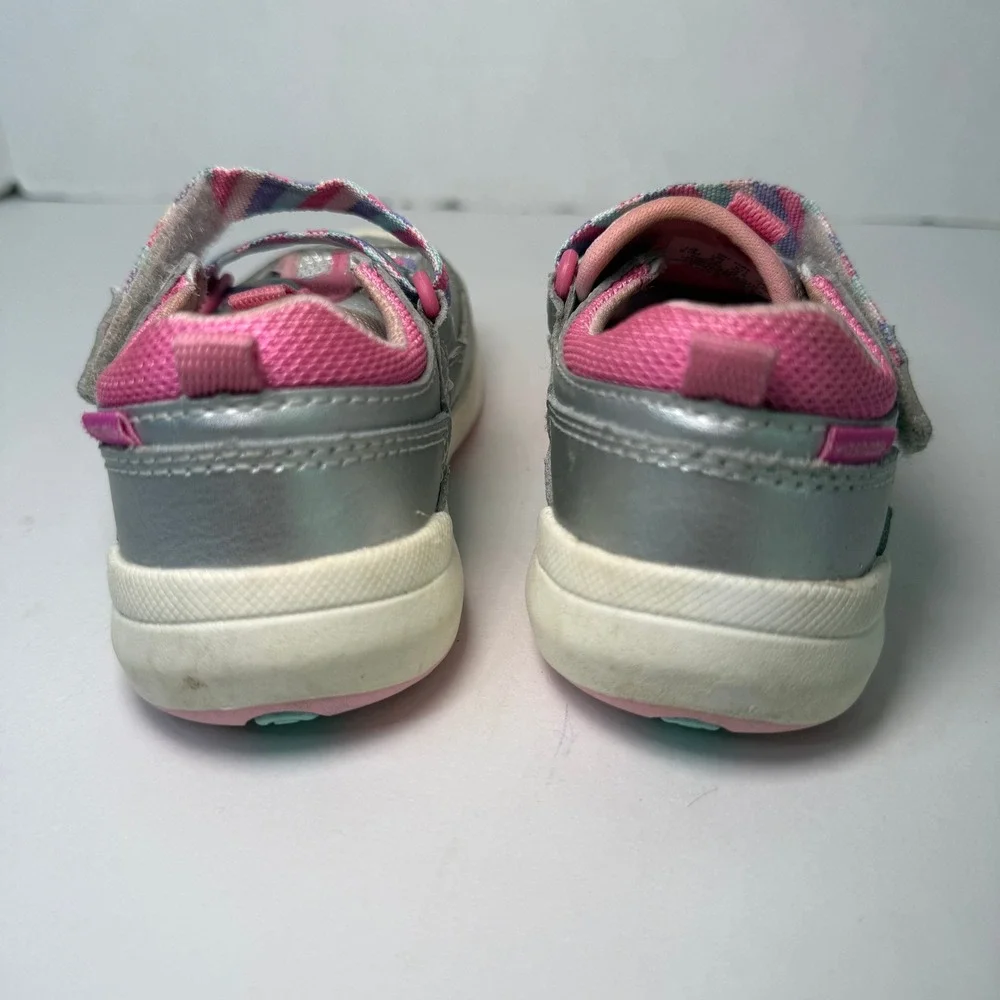 Stride Rite SRT Surf Toddler Sandals Silver Pink Striped Girls Size 6.5